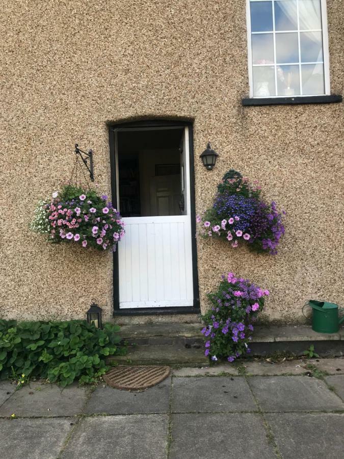 Bed and Breakfast Upper Wood End Farm Marston Moreteyne Экстерьер фото
